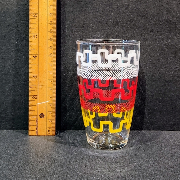 Vtg Libby Carafe/ tumbler. Aztec & retro design with matching drinking glass. - Picture 8 of 8
